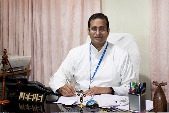 Fr. Deljo Puthoor CMI